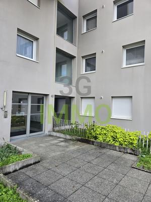Appartement - 64 m² - 4 pièces