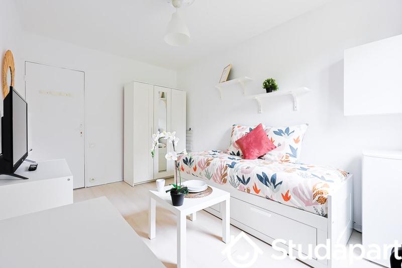 Chambre - 10 m² - 1 pièce