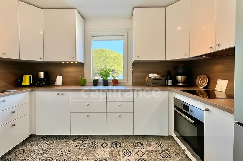 Appartement - 97 m² - 4 pièces