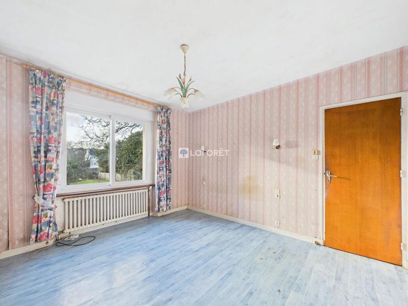 Maison - 93 m² - 5 pièces