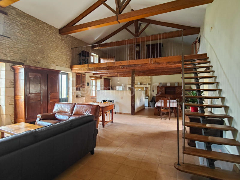 Maison en pierre - 146 m² - 5 pièces