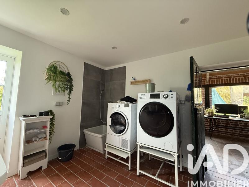 Maison - 240 m² - 7 pièces