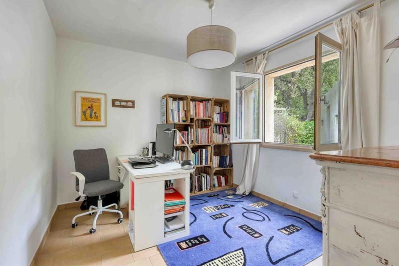 Maison - 139 m² - 6 pièces