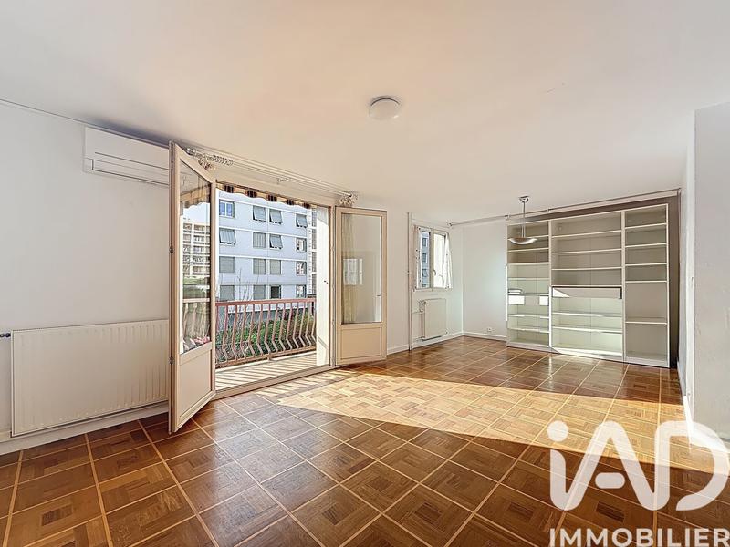 Appartement - 80 m² - 3 pièces