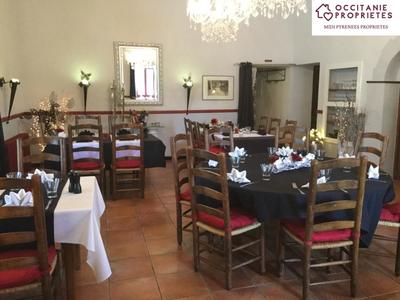 Propriété - 600 m² - 14 pièces