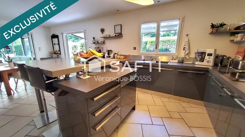 Maison - 190 m² - 6 pièces