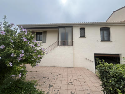 Villa - 90 m² - 3 pièces