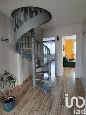 Maison - 157 m² - 6 pièces