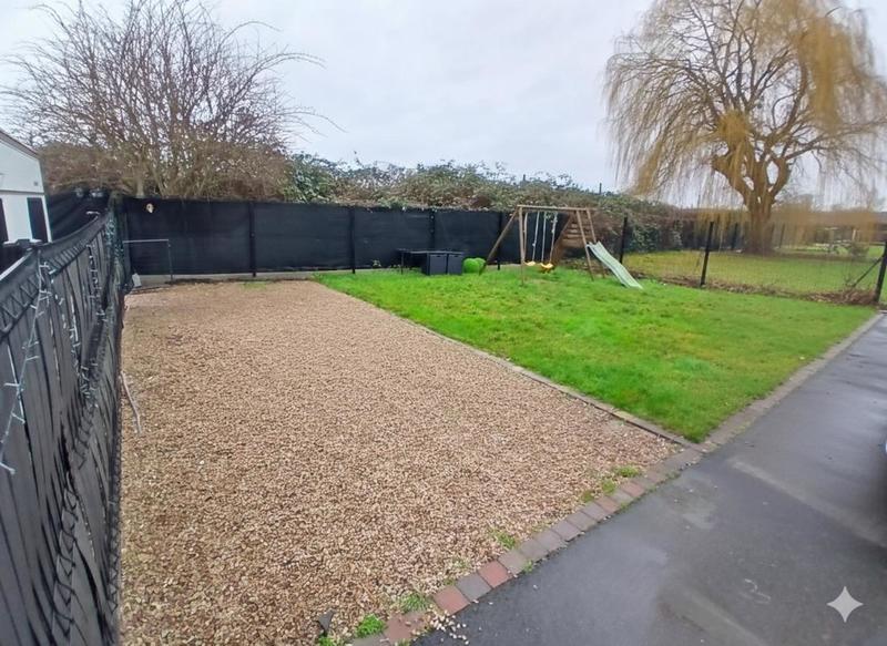 Maison - 144 m² - 3 pièces