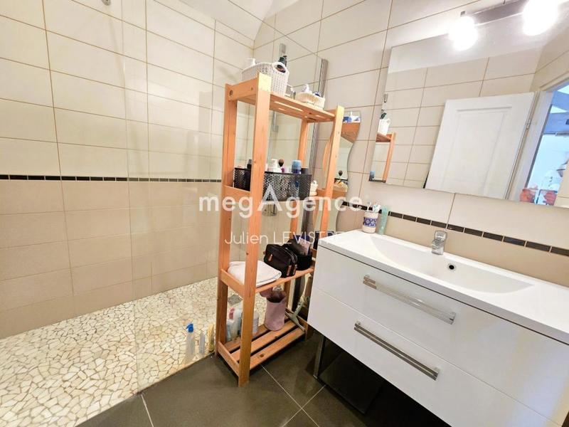 Maison - 147 m² - 6 pièces