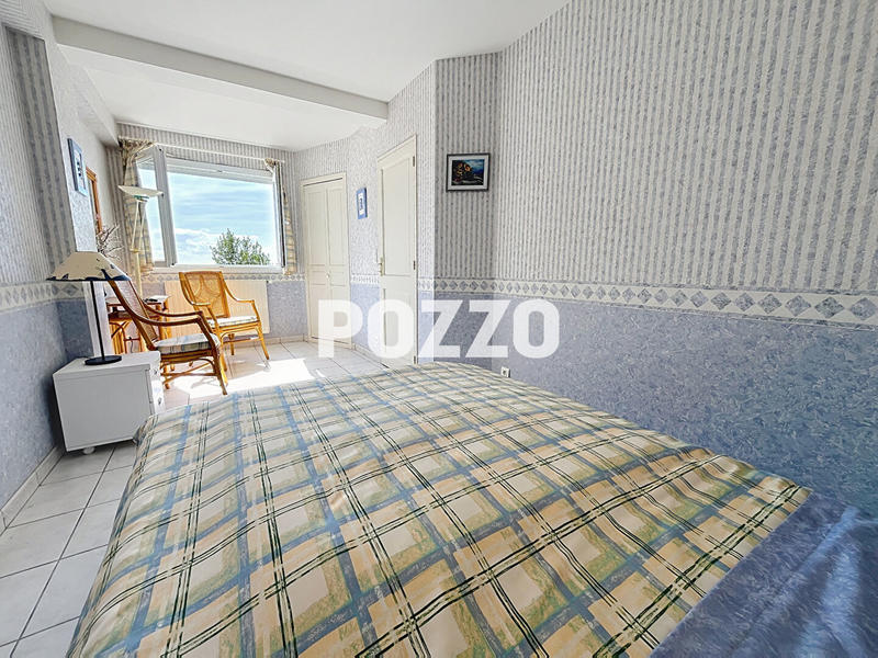 Maison - 165 m² - 7 pièces