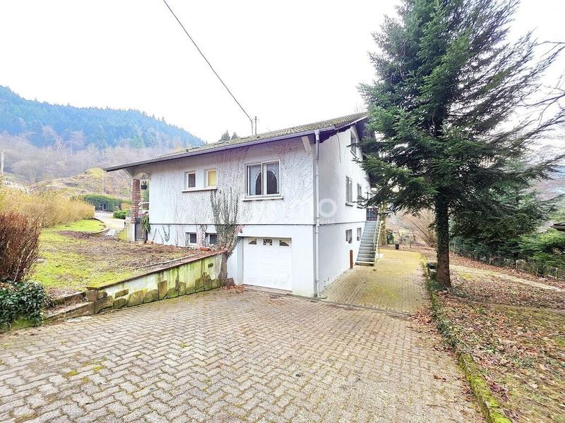 Maison - 163 m² - 6 pièces