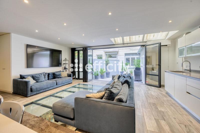 Appartement - 200 m² - 7 pièces