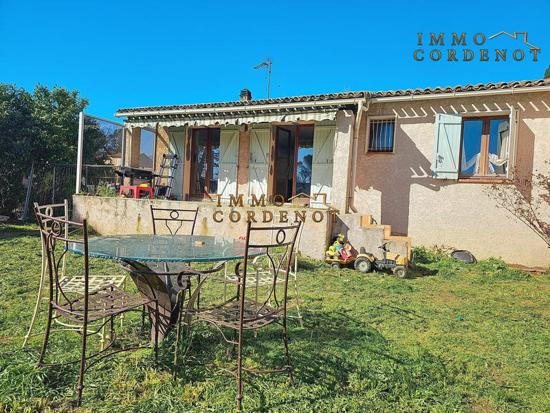 Maison - 100 m² - 4 pièces