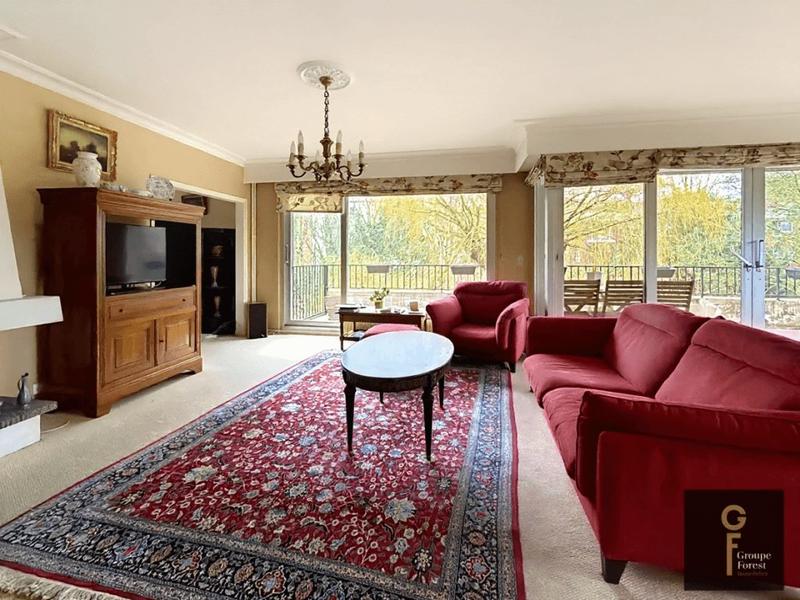 Appartement - 151 m² - 7 pièces