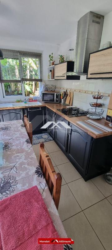 Maison traditionnelle - 75 m² - 4 pièces