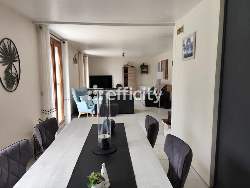 Pavillon - 112 m² - 5 pièces