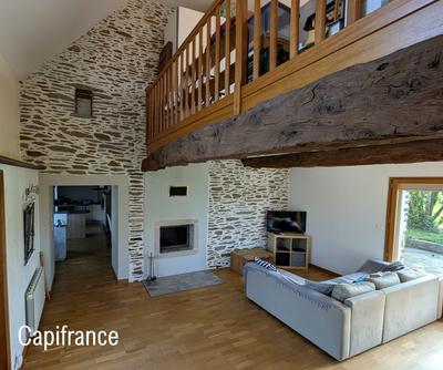 Maison - 140 m² - 6 pièces