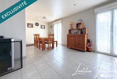 Maison - 93 m² - 4 pièces