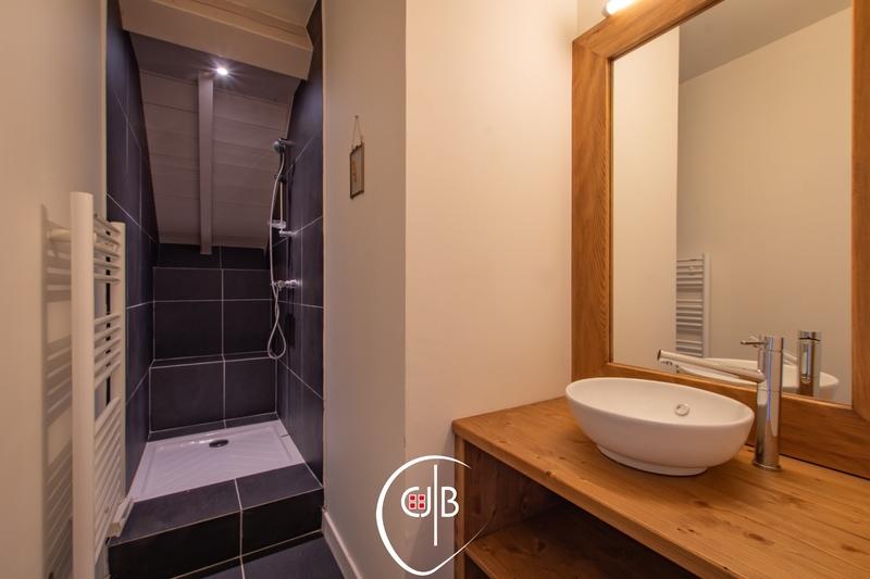 Appartement - 156 m² - 4 pièces