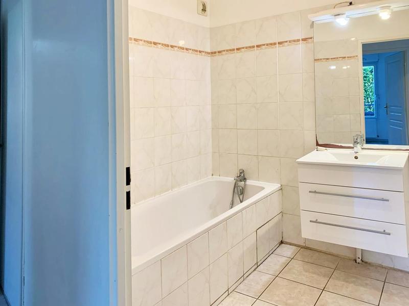 Appartement - 99 m² - 5 pièces