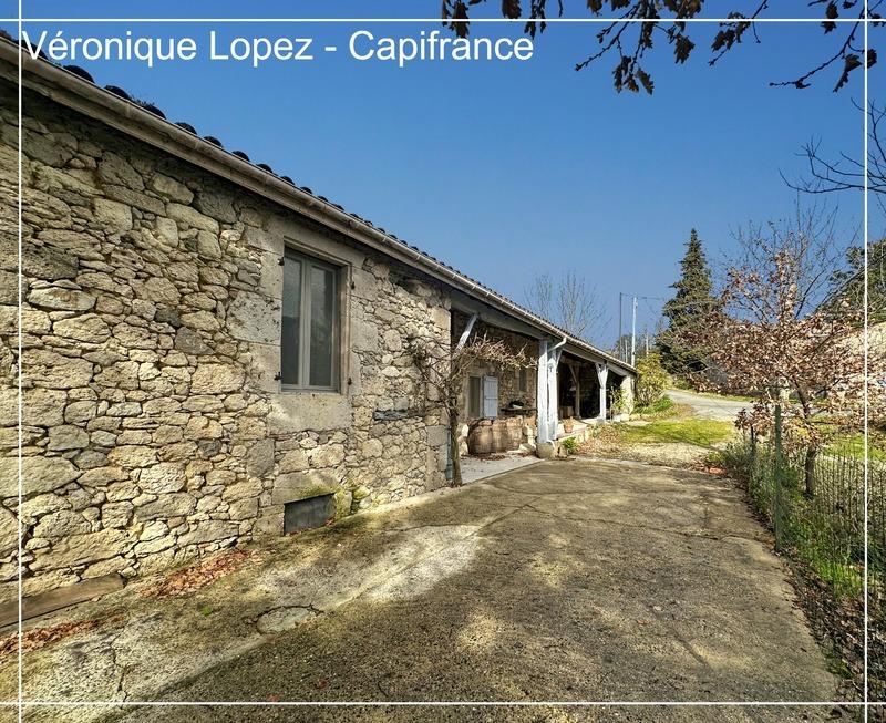 Maison - 524 m² - 8 pièces