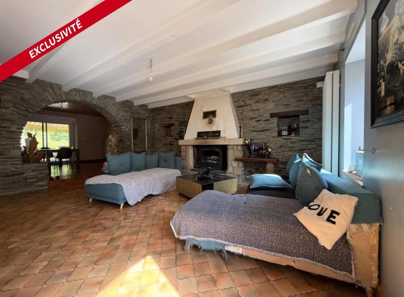 Maison - 170 m² - 6 pièces