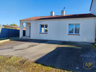 Maison - 162 m² - 4 pièces