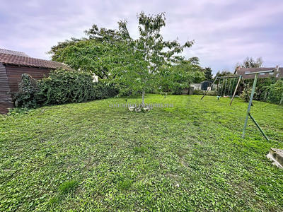 Maison traditionnelle - 155 m² - 6 pièces