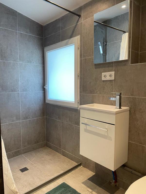 Maison - 90 m² - 3 pièces