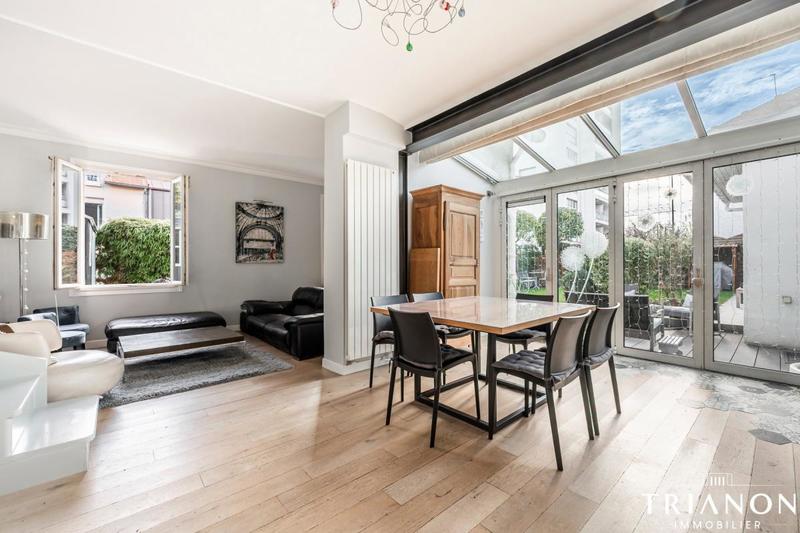 Château - 144 m² - 7 pièces