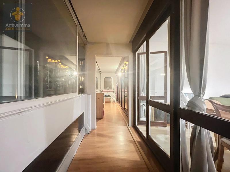 Appartement - 84 m² - 4 pièces