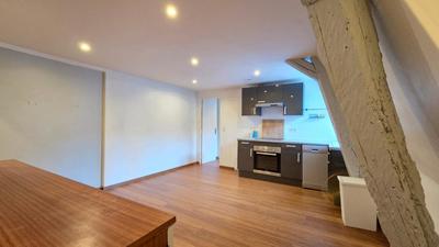 Appartement ancien - 38 m² - 2 pièces