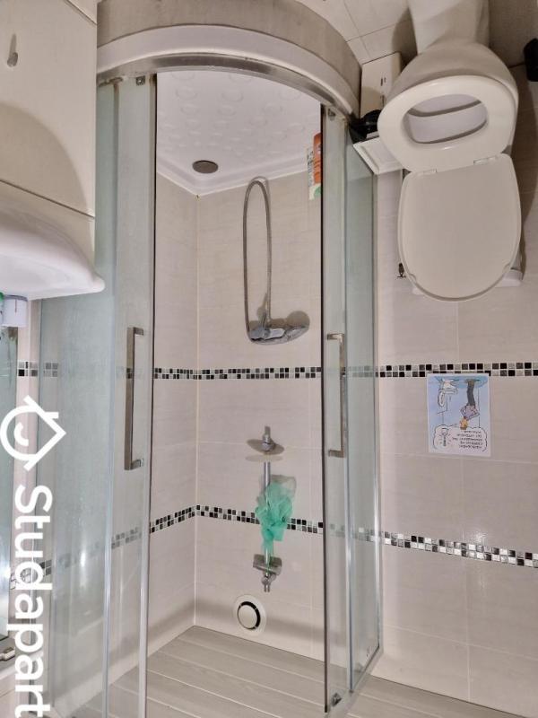 Chambre - 14 m² - 1 pièce