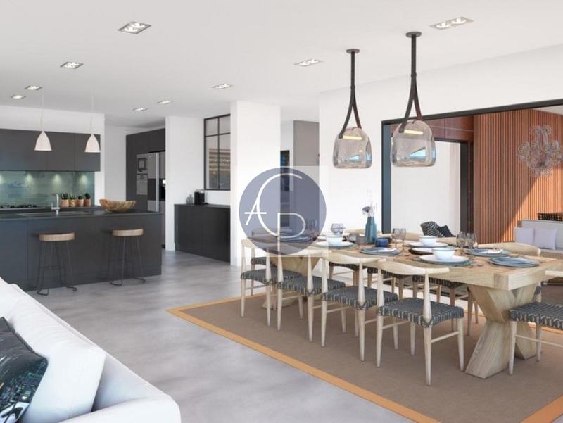 Appartement - 227 m² - 5 pièces