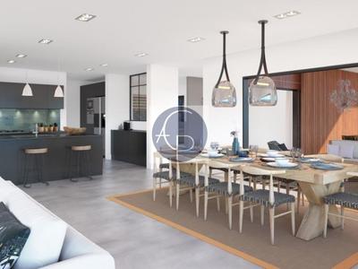 Appartement - 227 m² - 5 pièces