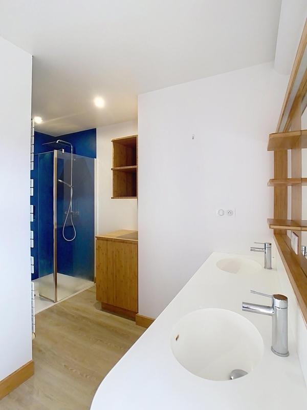 Maison - 169 m² - 6 pièces