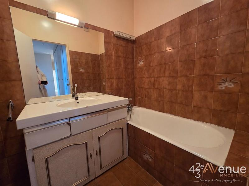 Appartement - 125 m² - 6 pièces