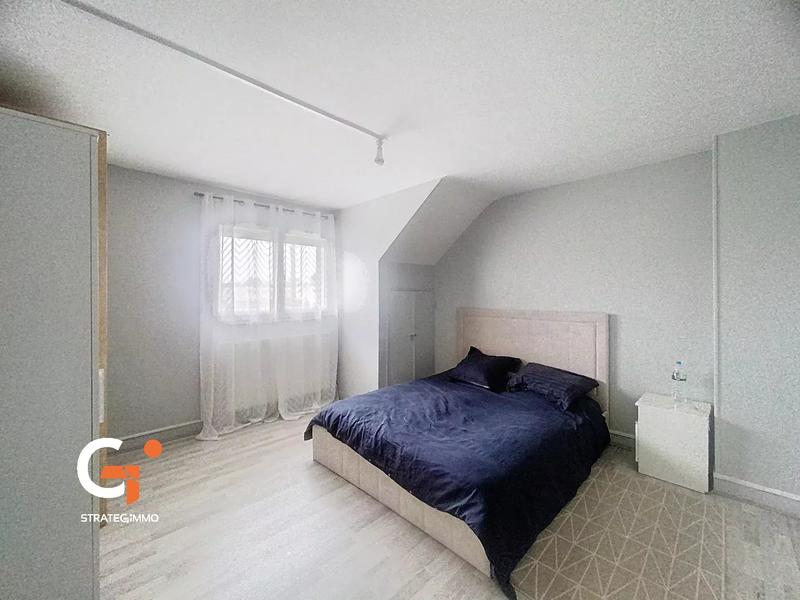 Maison - 198 m² - 7 pièces