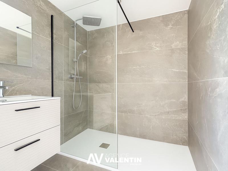 Appartement - 76 m² - 4 pièces