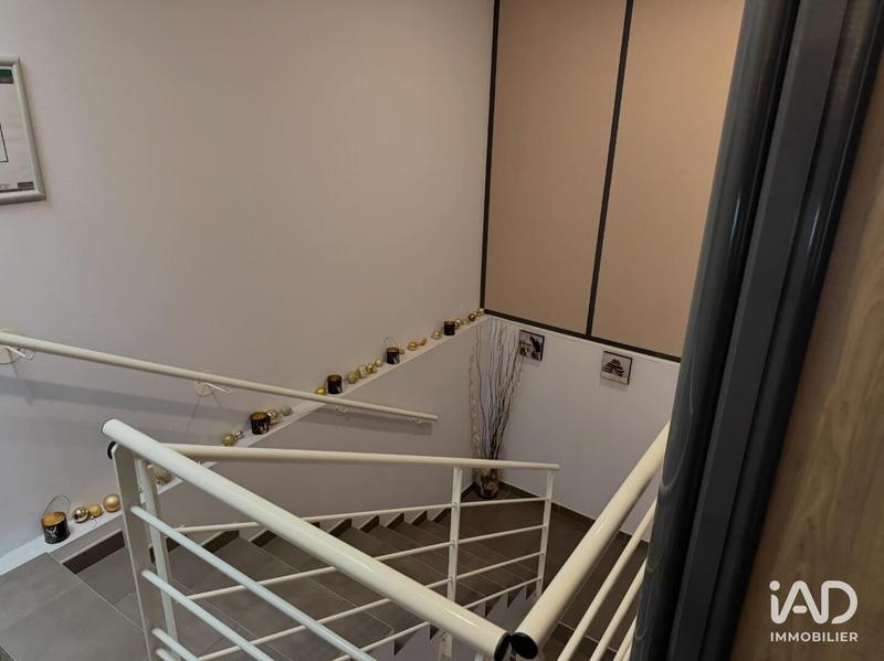 Local commercial - 564 m²