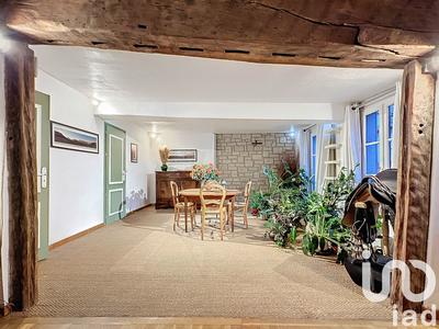 Duplex - 134 m² - 6 pièces