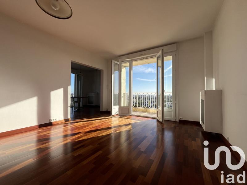 Appartement - 96 m² - 3 pièces