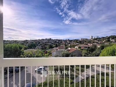 Appartement - 82 m² - 4 pièces