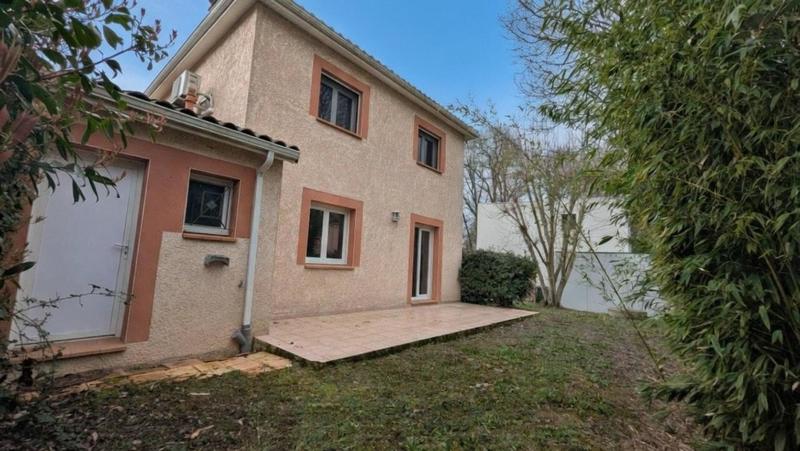 Maison - 97 m² - 4 pièces