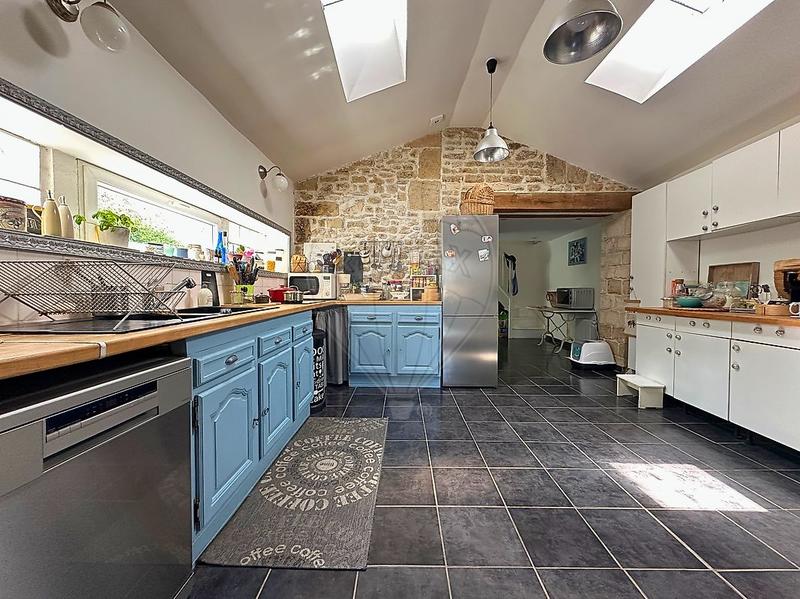 Maison en pierre - 120 m² - 5 pièces