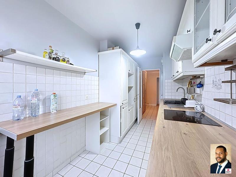 Appartement - 100 m² - 5 pièces