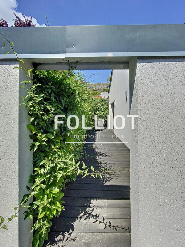 Maison - 92 m² - 4 pièces