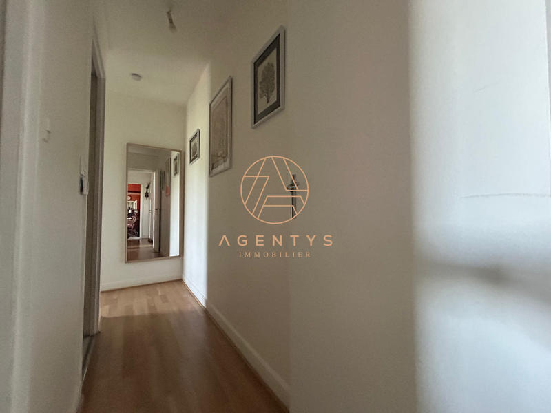 Appartement - 79 m² - 4 pièces