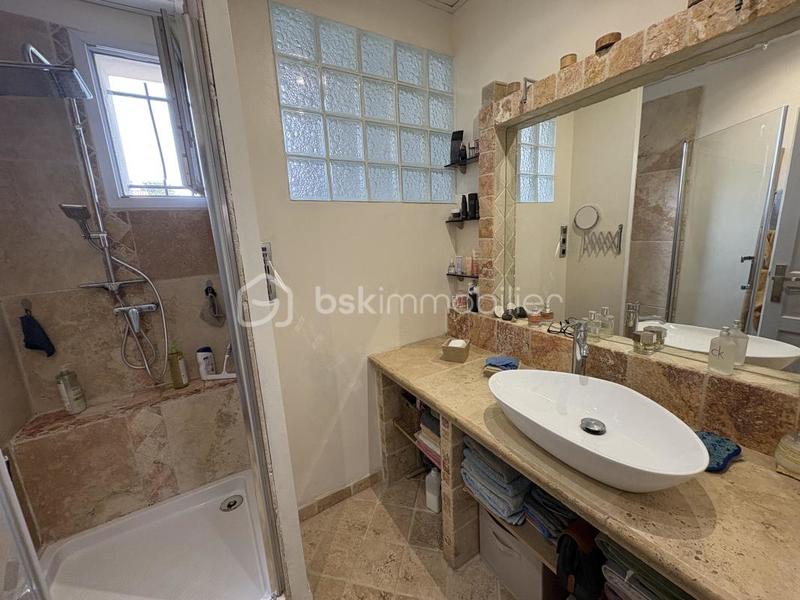 Maison traditionnelle - 110 m² - 5 pièces